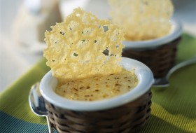 Crème brulée with parmesan, basil and dried tomatoes.