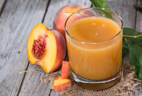 Purée de pêche au pain d’épices